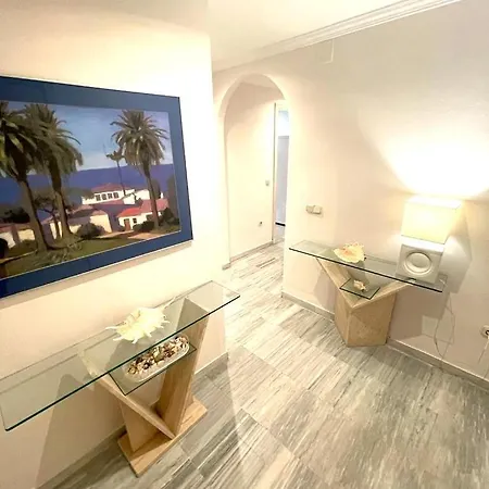 Apartment Chez Elo Ii. 3 Dorm. 3 Bedroom - Marbella. Milla De Oro.