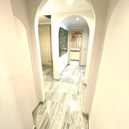Chez Elo Ii. 3 Dorm. 3 Bedroom - Marbella. Milla De Oro. Apartment *