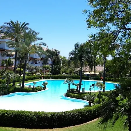 Apartment Chez Elo Ii. 3 Dorm. 3 Bedroom - Marbella. Milla De Oro. *